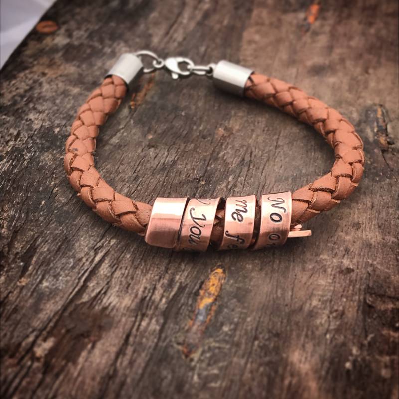 Personalisiertes Lederarmband Für Männer Gravierte Versteckte Nachricht, Edelstahlverschluss von WhispersFromTheWild