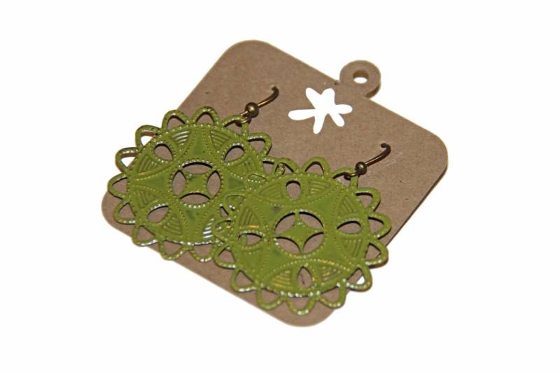 Handbemalte Bronze Boho Runde Filigrane Ohrringe Handbemalte Bronze Boho Runde Filigrane Ohrringe von WhiteBlossom13