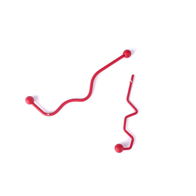 Rote Unregelmäßige Langohrringe, Avantgarde, Statement-Schmuck von WhiteDorufin
