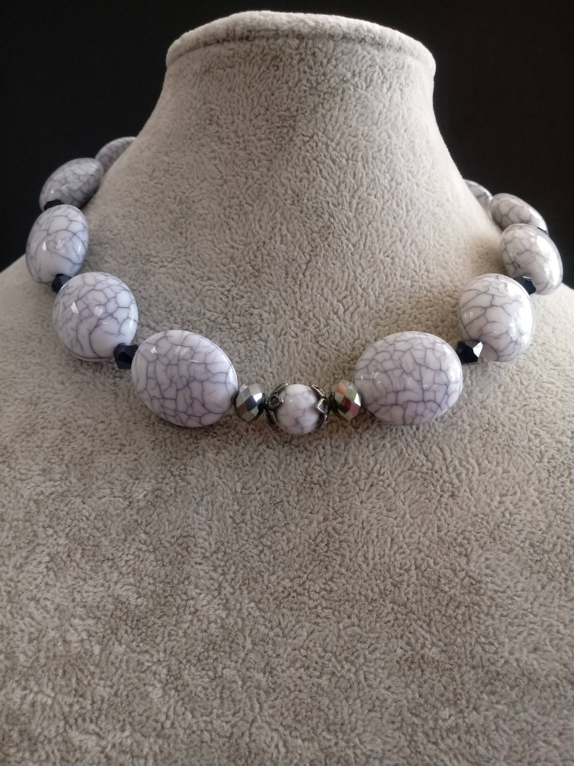 Junge Mädchen-Halskette Junge Mädchen-Halskette von WhiteDragonJewelers