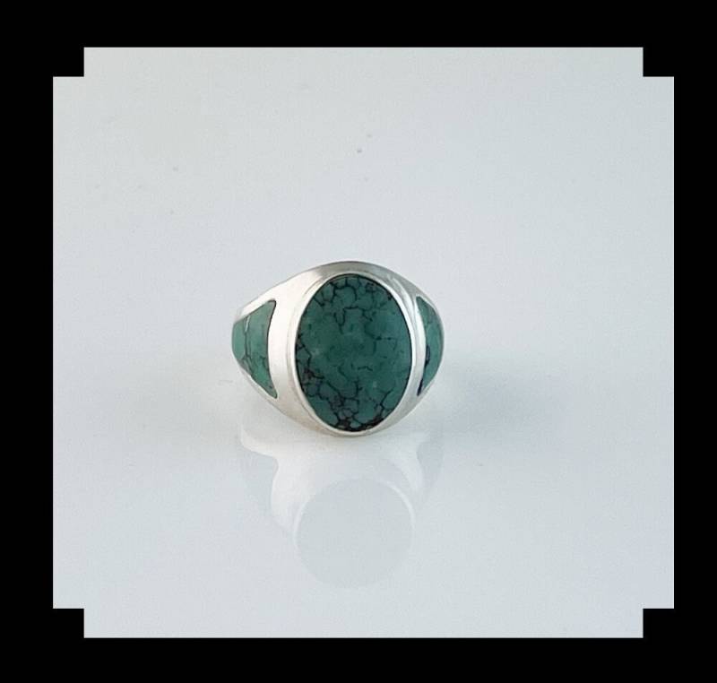 Schlichte Unisex Sterling Und Türkis Ring Größe 8 1/2 Schlichte Unisex Sterling Und Türkis Ring Größe 8 1/2 von WhiteFoxTradingCo