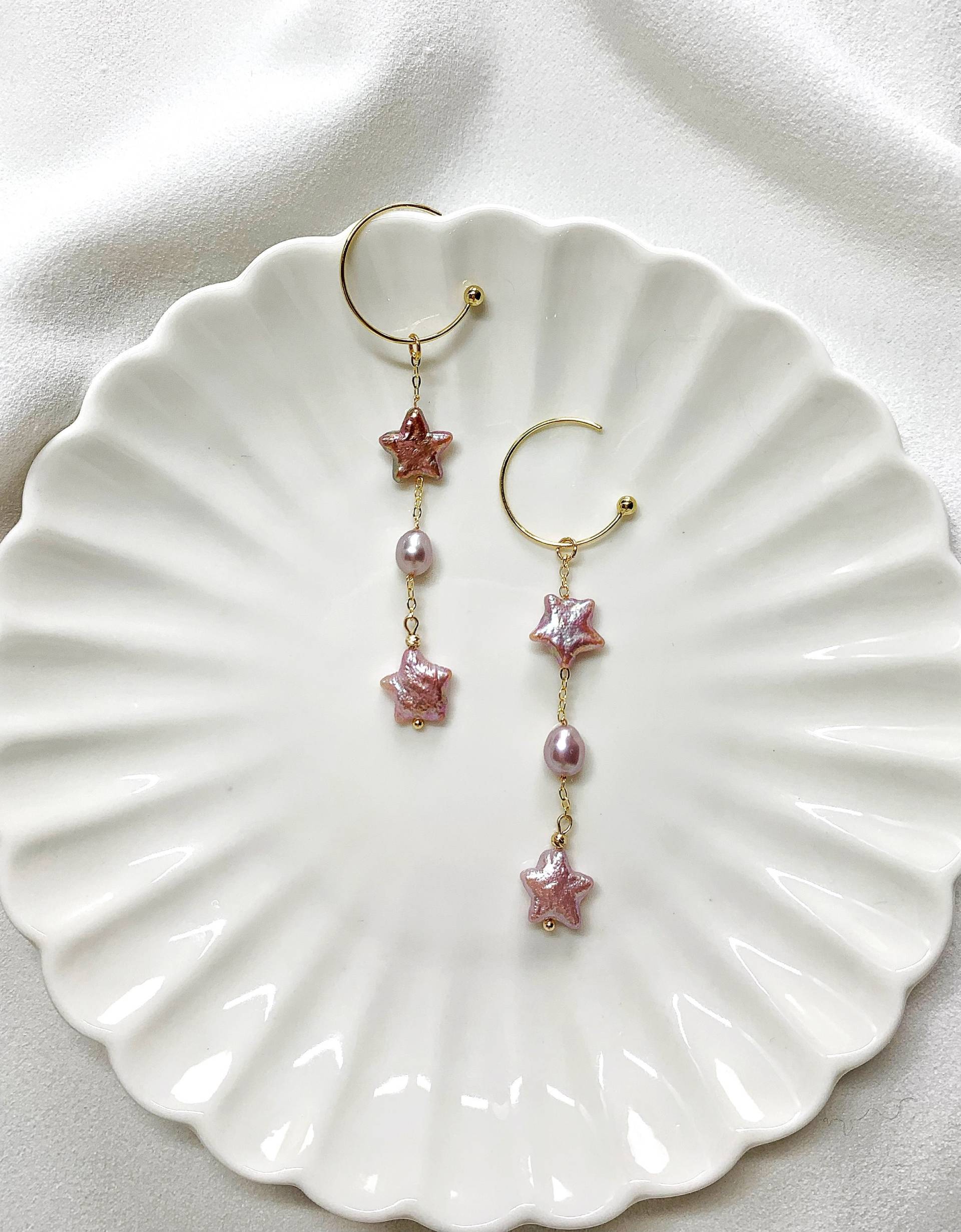 Pink-Lila Sterne Perlen Ohrringe. Barock Tropfen Süsswasserperle. Lange Baumeln Gold Vermeil Ohrhaken. Geschenk Für Sie Pink-Lila Sterne Perlen Ohrringe. Barock Tropfen Süsswasserperle. Lange Baumeln Gold Vermeil Ohrhaken. Geschenk Für Sie von WhiteMelisma