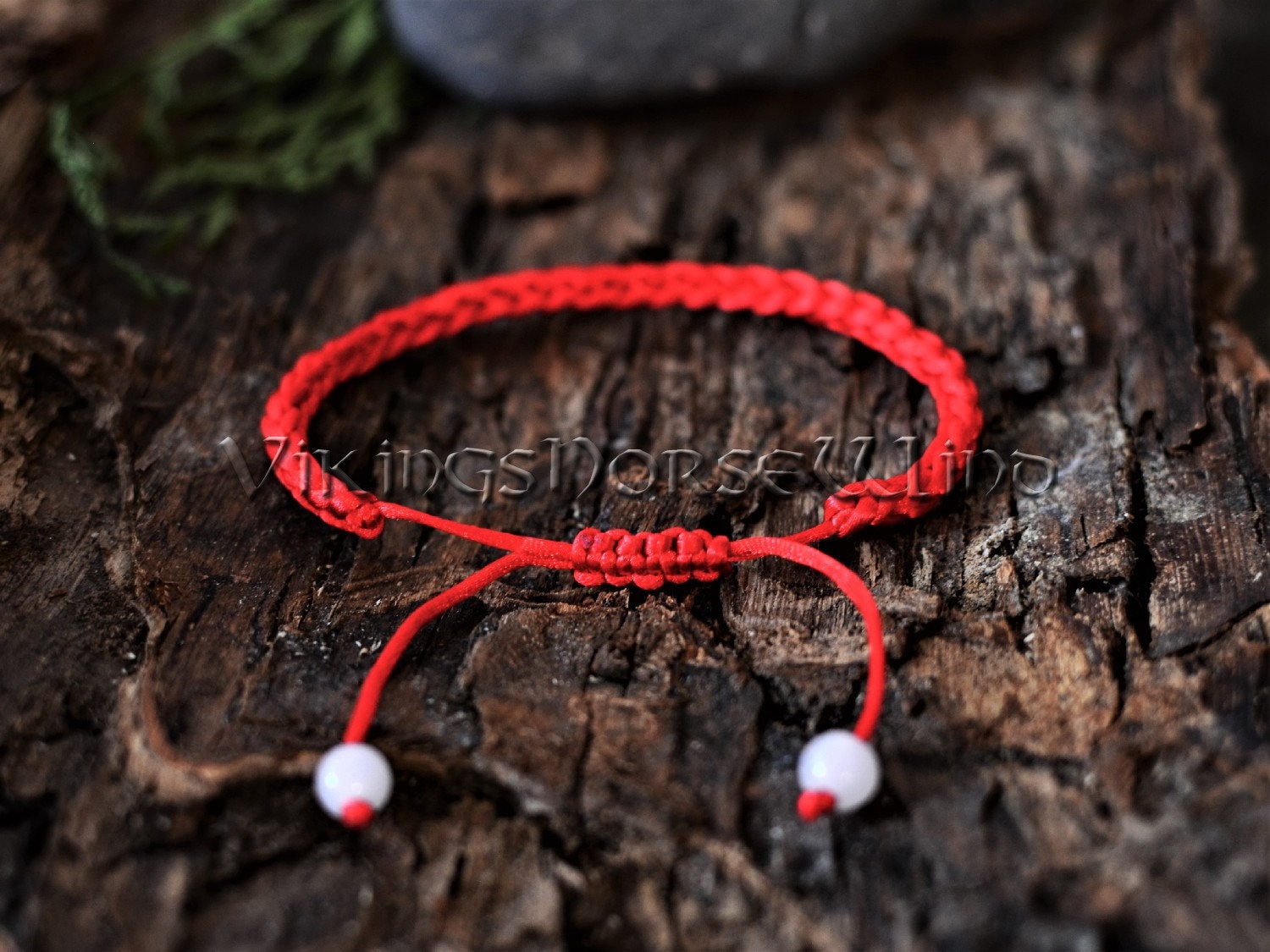 Rotes Seide Kabbalah Armband Geflochtenes Evil Eye Schutz Amulett Rotes Seide Kabbalah Armband Geflochtenes Evil Eye Schutz Amulett von WhiteNorseWitch