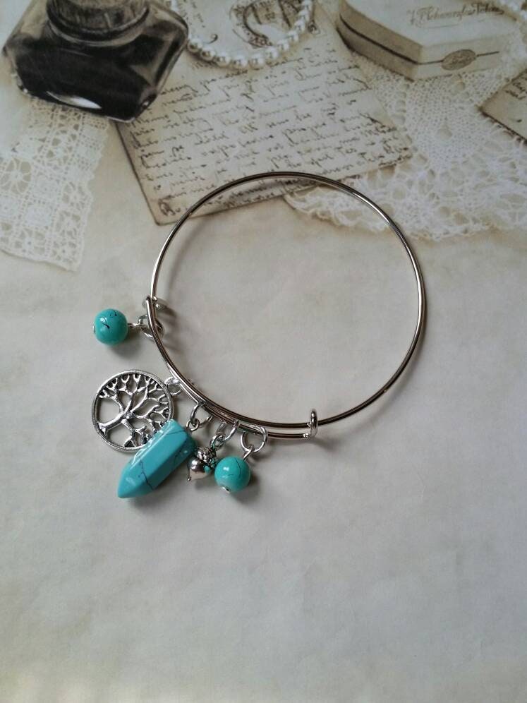 Pagan Charm Armreif, Erweiterbarer Silber Armband, Wicca Schmuck, Matches Hexenleiter, Howlith Türkis, Baum von WhitePeachCottage