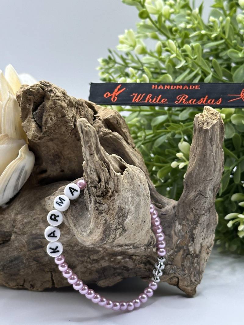 Karma Armband Rosa, Schmuck, Schmuck Mit Karma, Rosa Armband, Perlenarmband Karma Armband Rosa, Schmuck, Schmuck Mit Karma, Rosa Armband, Perlenarmband von WhiteRastasHandmade