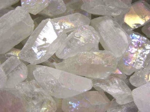 Angel Aura Quarz Kristalle Grösser Gebohrt Zum Auffädeln 8 Stück von WhiteRinoGems
