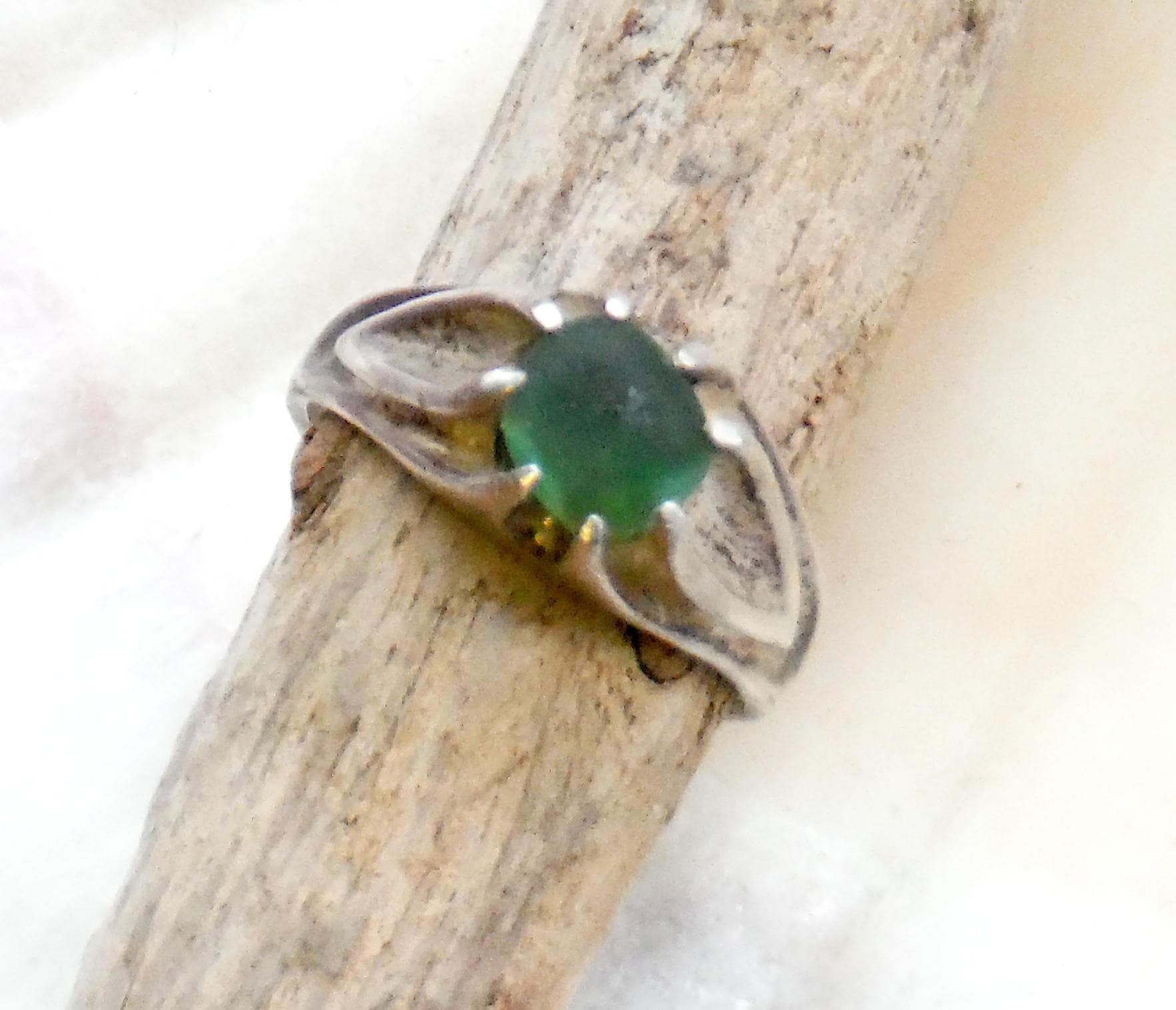 Echtes Meer Glas & Sterling Silber Ring Größe 9, 25 Mit Aqua Seaglass Echtes Meer Glas & Sterling Silber Ring Größe 9, 25 Mit Aqua Seaglass von WhiteSeagullDesign