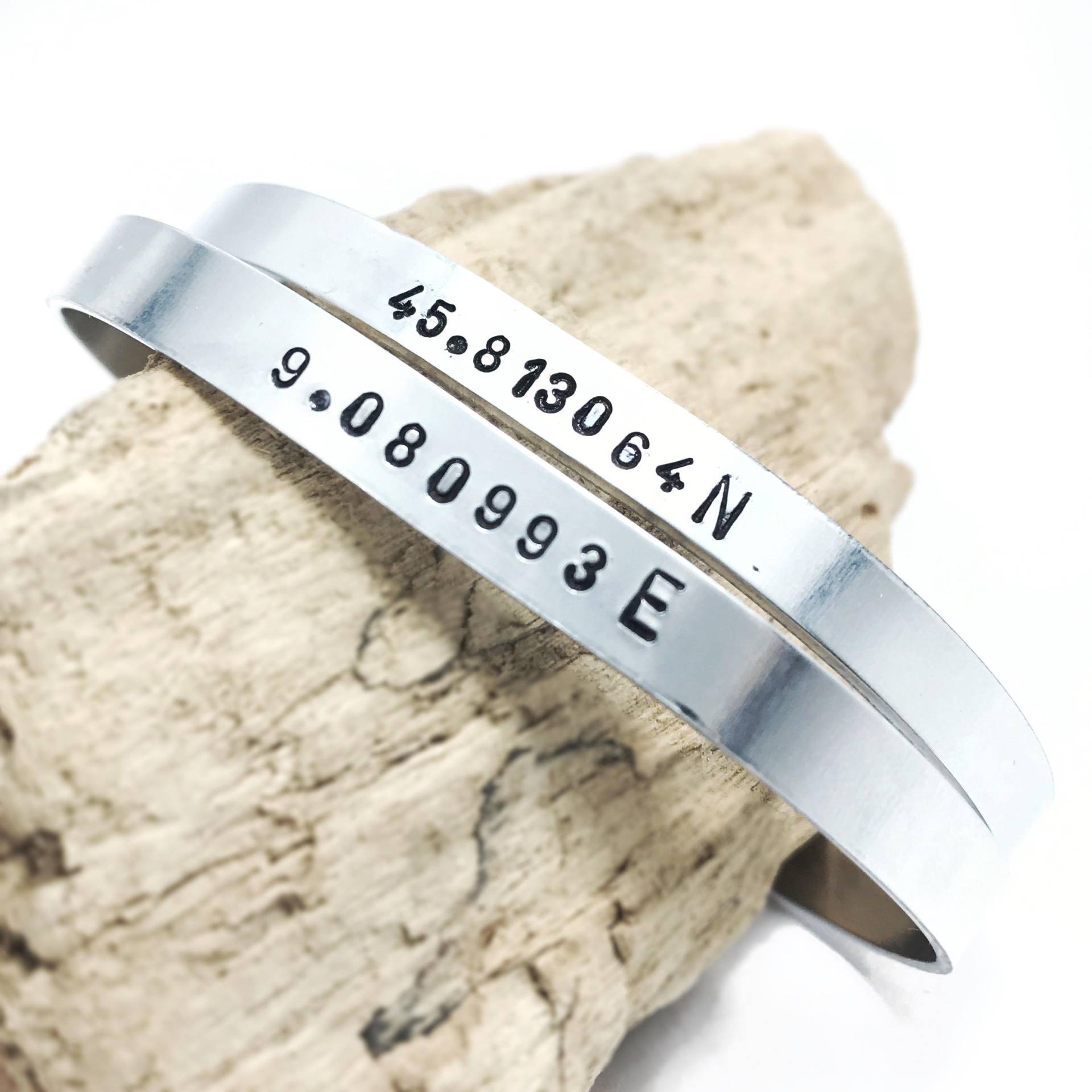 Koppeln Sie Armbänder Mit Gps-Koordinaten Geschenkidee Für Paare Koppeln Sie Armbänder Mit Gps-Koordinaten Geschenkidee Für Paare von WhiteTreeShop