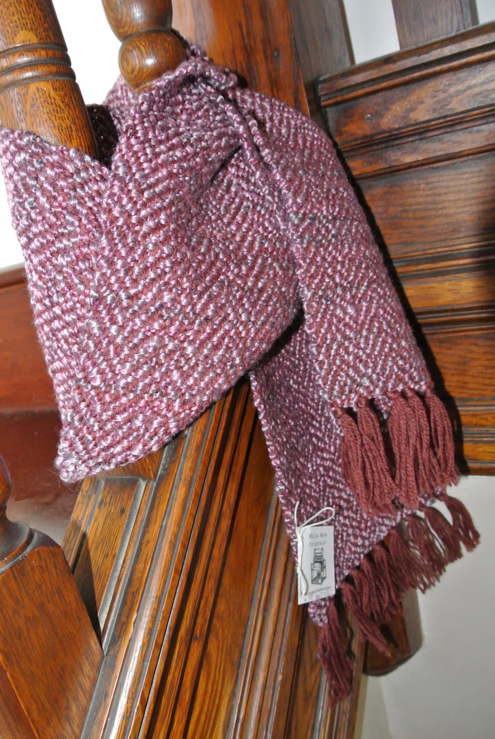 Handgewebter Schal Aus Wolle Und Viskose Handgewebter Schal Aus Wolle Und Viskose von WhiteWaveOriginals