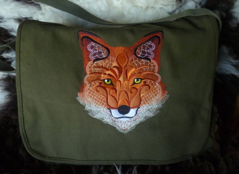 Fuchs Umhängetasche, Gestickte Waldland Tasche, Messenger Baumwoll Canvas Tasche von WhiteWizardPurpleElf