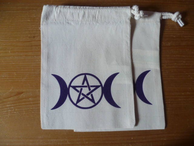 Goddess Card Bag, Triple Moon Crystal Tasche, Tarot Kordelzugbeutel, Klein, 100% Baumwolle von WhiteWizardPurpleElf
