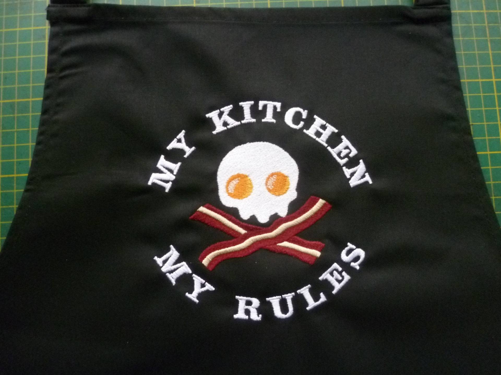 Küchenschürze, My Kitchen, Rules, Skull Crossbones, Bbq, Full English Breakfast Apron, Bacon & Eggs, & Geschenk Für Ihn von WhiteWizardPurpleElf