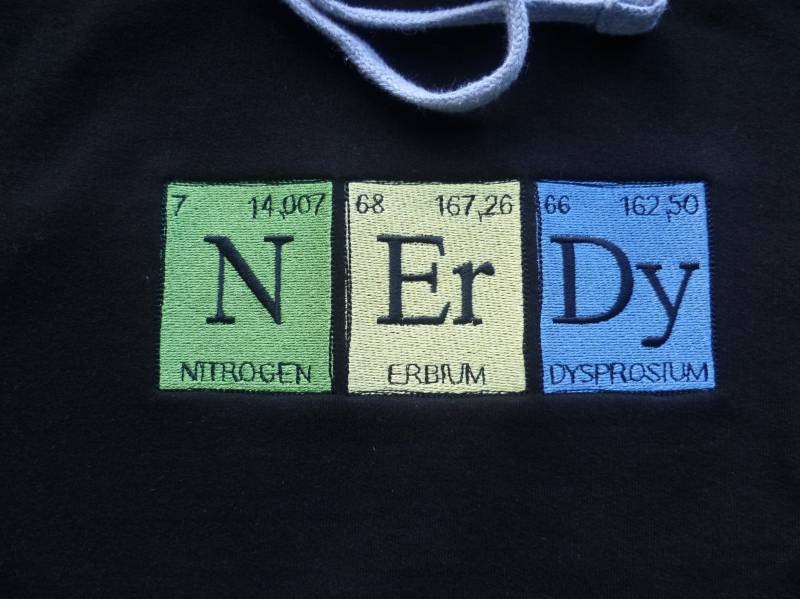 Nerdy Hoodie, Pullover, Hoody, Nerd Geschenk Für Einen Nerd, Bestickter Xs - 5Xl von WhiteWizardPurpleElf