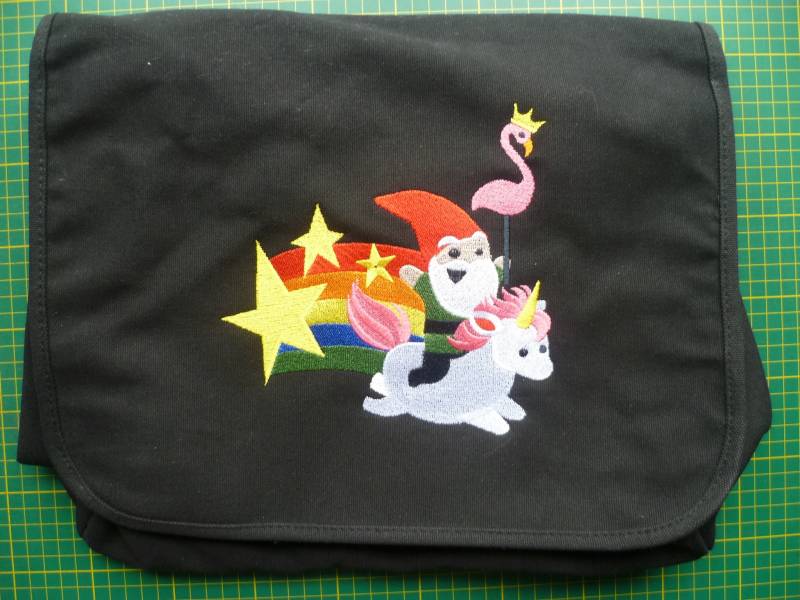 Wichtel Tasche, Einhorn Flamingo Regenbogen Bestickte Schultertasche, Handtasche, Messenger Bag, Märchenhafte Folklore von WhiteWizardPurpleElf