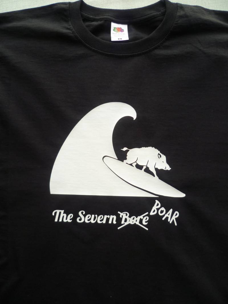 Wild Boar Tshirt, Severn Bore A Forest Of Dean Surfing The Bore, Eber Tshirt von WhiteWizardPurpleElf