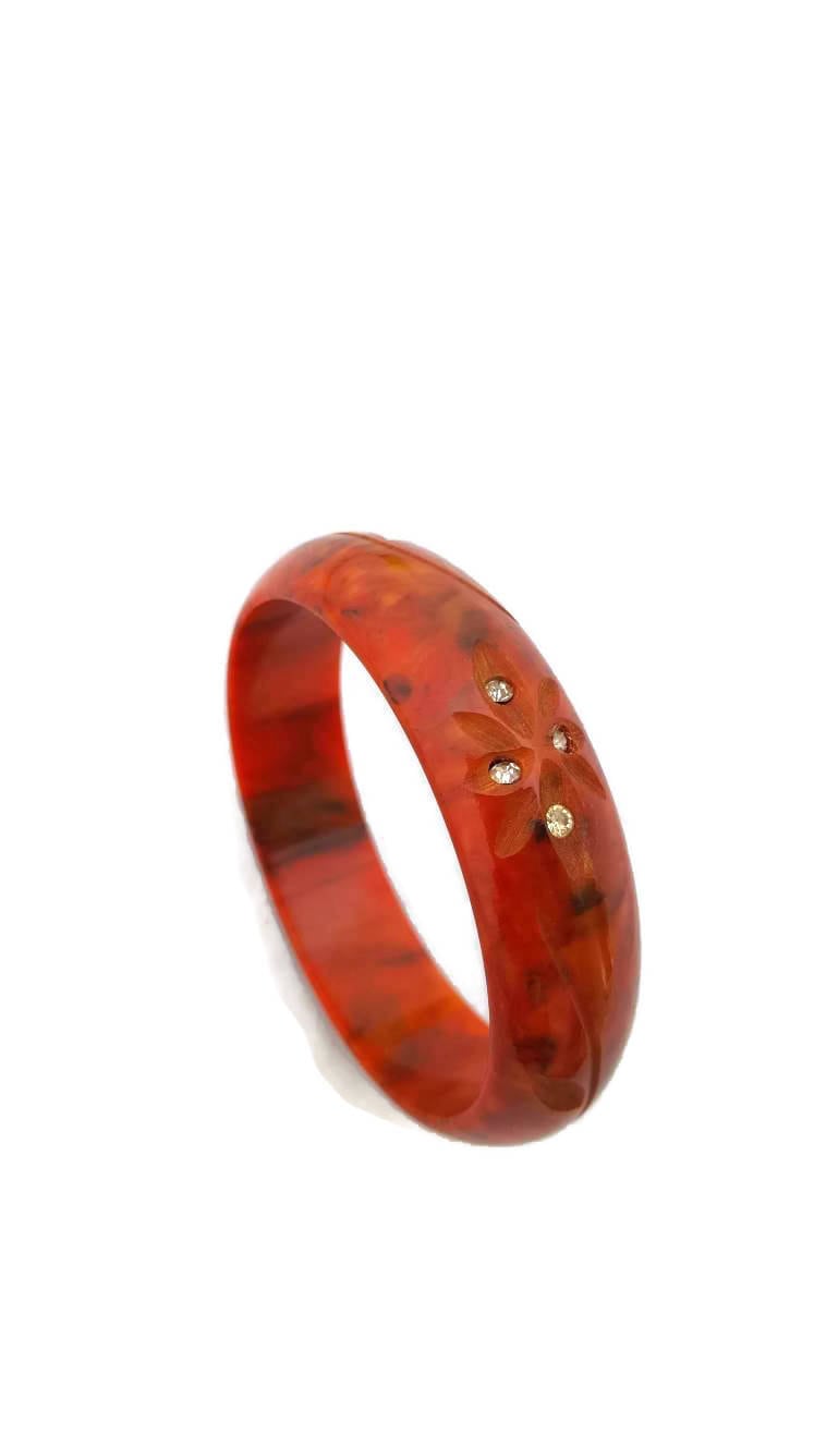 Bakelit Armreif, Geschnitzter Bakelit, Armband, Rot, Schmuck, Art Deco, 1930Er Jahre, Antiker Kunststoffschmuck, Geschenkideen, Armreifen von WhyWeLoveThePast