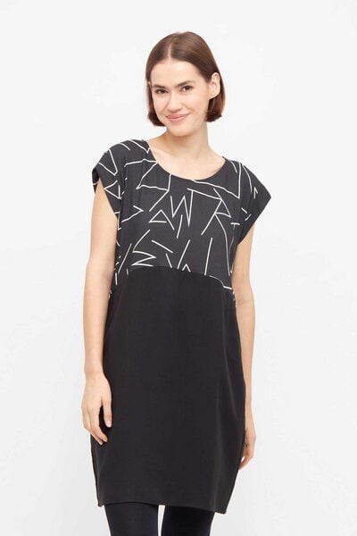 WiDDA berlin Schwarzes Shiftkleid TOO LINES aus TENCEL® und ECOVERO® von WiDDA berlin