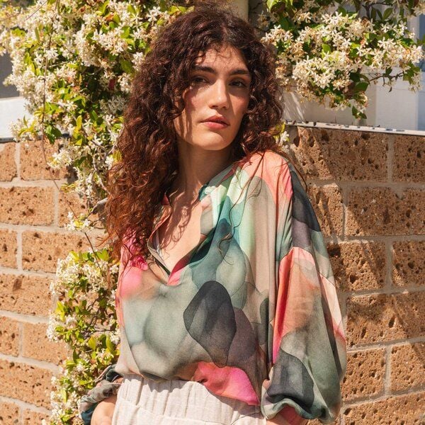 WiDDA berlin gemusterte Bluse MONYA clouds aus ECOVERO® von WiDDA berlin