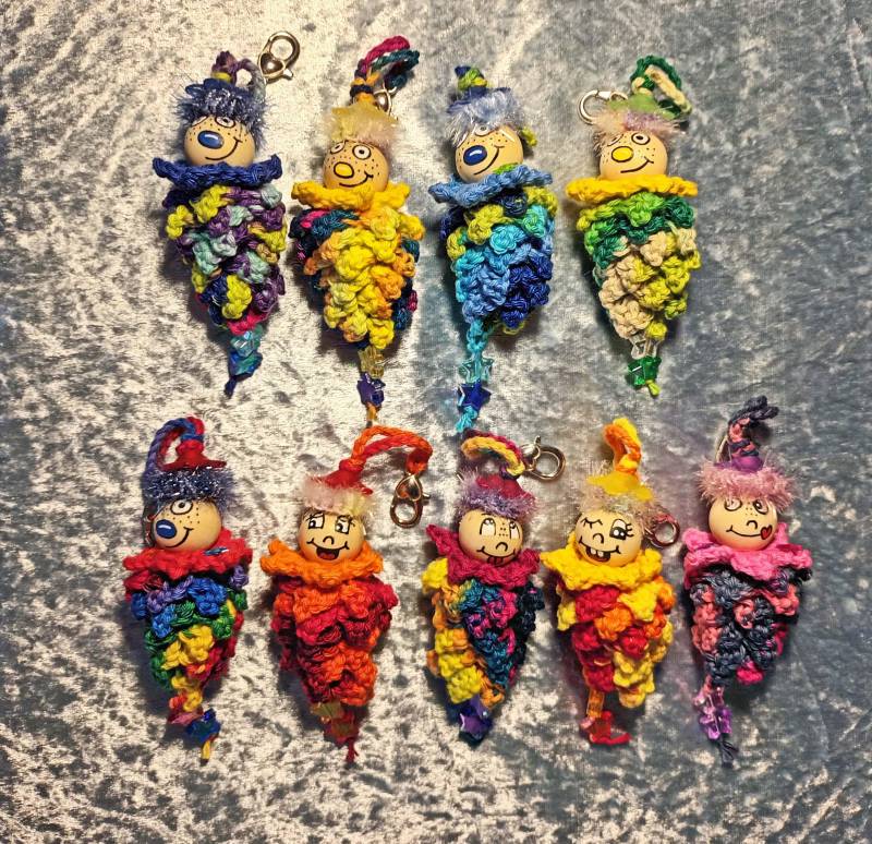 Lustige Freche Sternen-Zapfen Glücksbringer Sorgenwürmchen Glückswürmchen Anhänger Mit Extra Viel Liebe Handgemacht Aumigurumi Auswahl Lustige Freche Sternen-Zapfen Glücksbringer Sorgenwürmchen Glückswürmchen Anhänger Mit Extra Viel Liebe Handgemacht Aumigurumi Auswahl von WichtelKreationen2