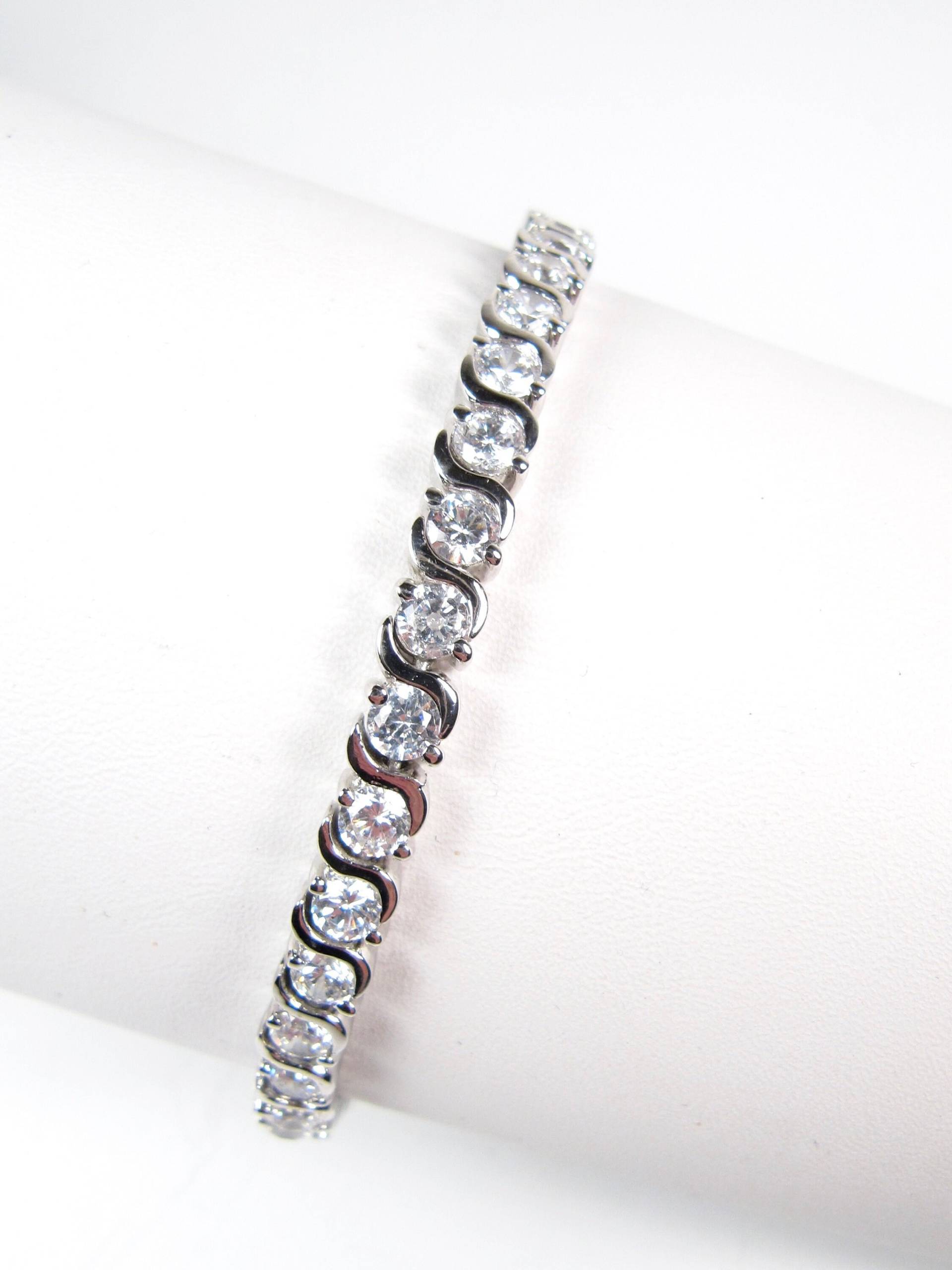 sterling Silber Runde Zirkonia Tennis Armband 7, 5" Signiert Pk von WickedCrafts