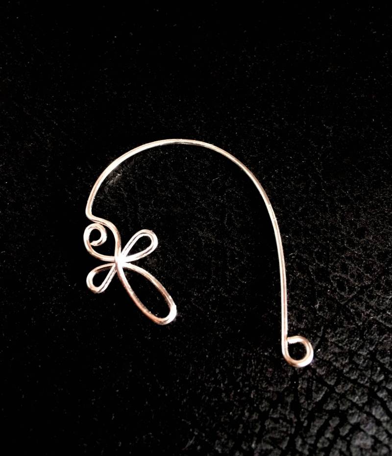 Kreuz Ear Cuff, Vine Schmuck, Ohrschmuck, Ohr Kletterer, Wickeln, Ohr-Jacke, Silber Platte, Nicht Durchbohrt von WickedlyWired