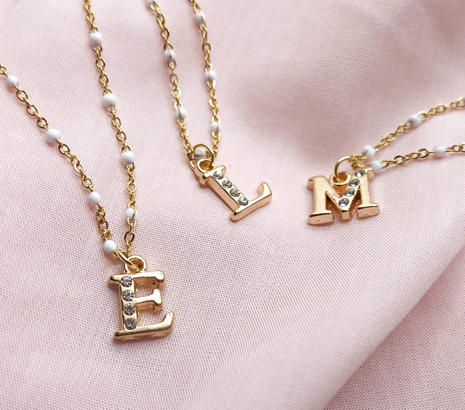 Feine Halsketten, Buchstabe Als Anhänger, Goldener Buchstaben Mit Zirkonia, Personalisierte Alphabet Kette, Kabel-, Schlangen-, Rollokette von WiesbadenArt