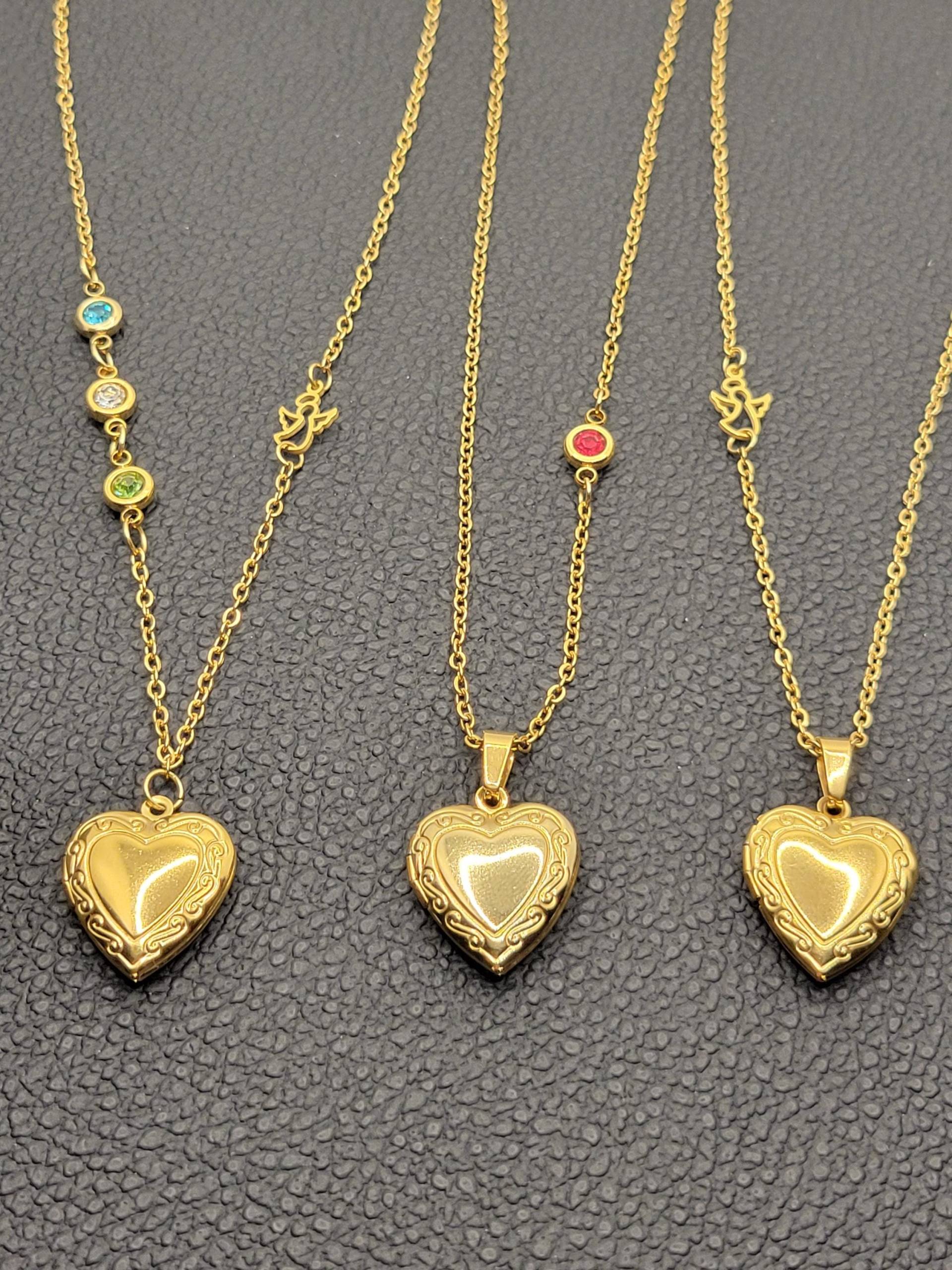 Goldenes Herzmedaillon Mit Engel Und Geburtsstein, Gestalten Sie Ihre Persönliche Medaillon Kette, Zum Öffnen, Foto von WiesbadenArt