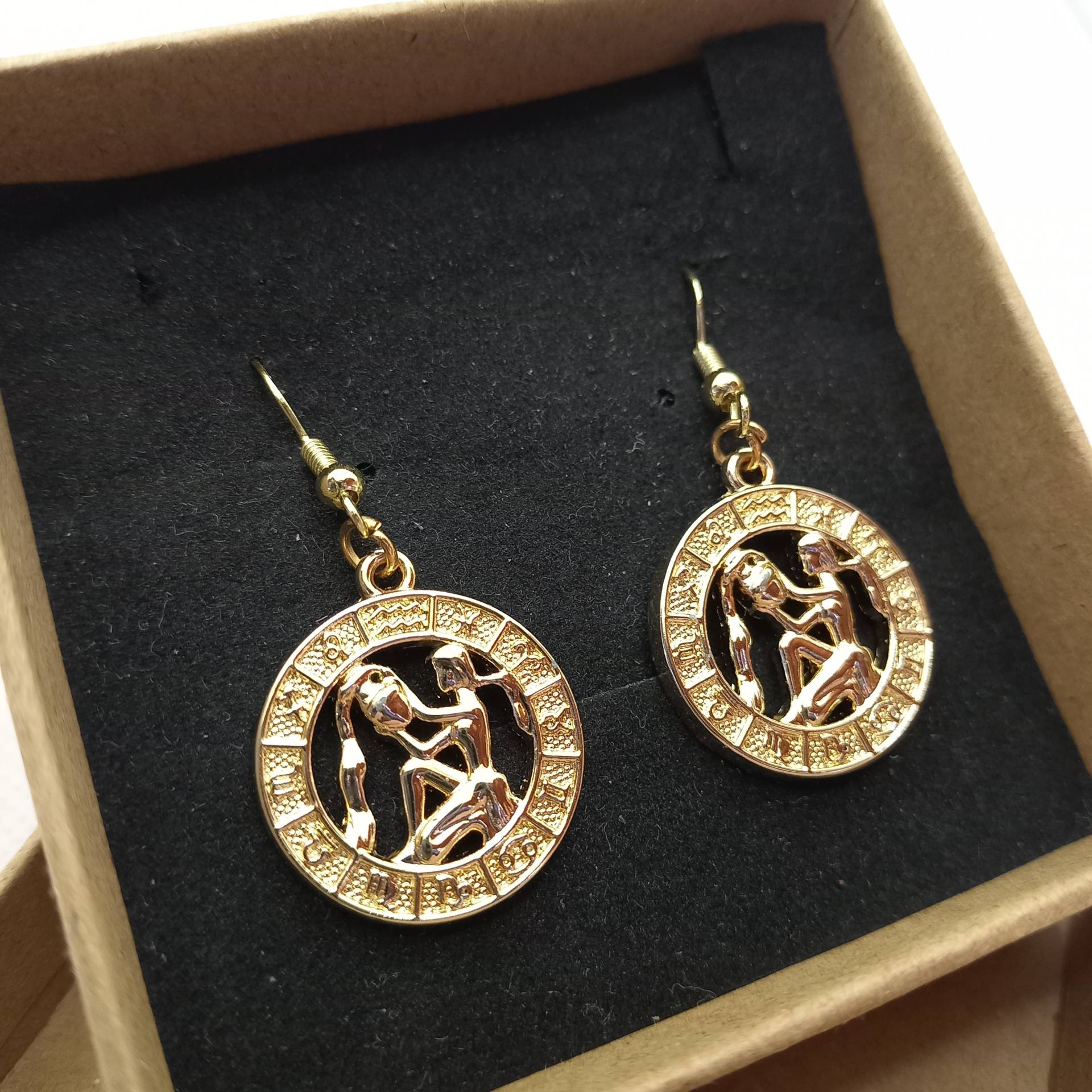 Ohrhaken Sterlingsilber 925 Vergoldet, Zodiac, Tierkreis, Sternbild Ohrring, Ohrhänger Sternzeichen, Astrologie, Esoterik von WiesbadenArt