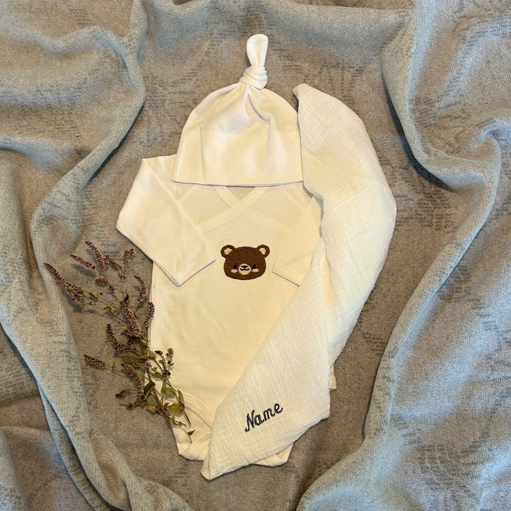 Baby Geschenk Zu Weihnachten, Taufe, Geburt - Bärenbande Baby Geschenk Zu Weihnachten, Taufe, Geburt - Bärenbande von WiesenbuntDE