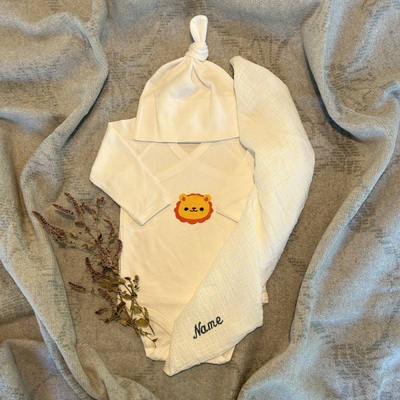 Personalisiertes Baby Geschenk Geburt, Baby-Party Löwenherz Personalisiertes Baby Geschenk Geburt, Baby-Party Löwenherz von WiesenbuntDE