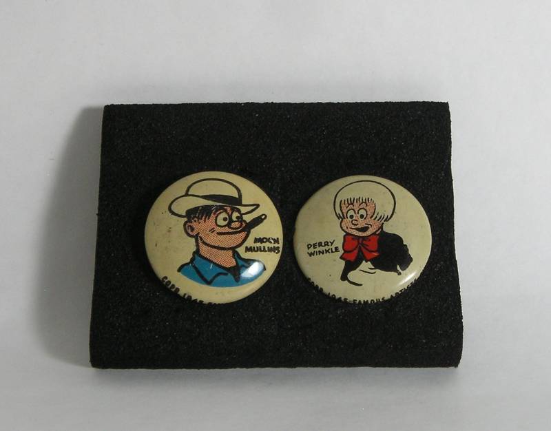 Selten Zusammen Gesehene 2 Kellogg Es Pep Collector Pins "Moon Mullins & Perry Winkel" Von Copr. Berühmte Künstler Syn. Exzellenter Zustand Selten Zusammen Gesehene 2 Kellogg Es Pep Collector Pins "Moon Mullins & Perry Winkel" Von Copr. Berühmte Künstler Syn. Exzellenter Zustand von WiggiesCollectibles