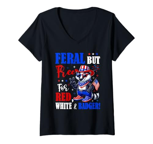 Damen Feral But Free For Red White And Badger 4th Of July US Flag T-Shirt mit V-Ausschnitt von Wild Animal 4th Of July Costume