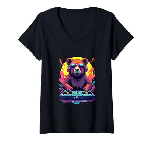 Damen DJ Bär im Retro-Pop-Art-Stil T-Shirt mit V-Ausschnitt Damen DJ Bär im Retro-Pop-Art-Stil T-Shirt mit V-Ausschnitt von Wild Beat Vibes