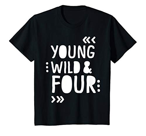 Kinder Kindergeburtstag 4 Jahre Mädchen Junge YOUNG WILD AND FOUR T-Shirt von Wild Birthday