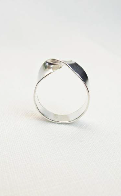 Wild Fawn Twist fairer Silber Ring M Wild Fawn Twist fairer Silber Ring M von Wild Fawn