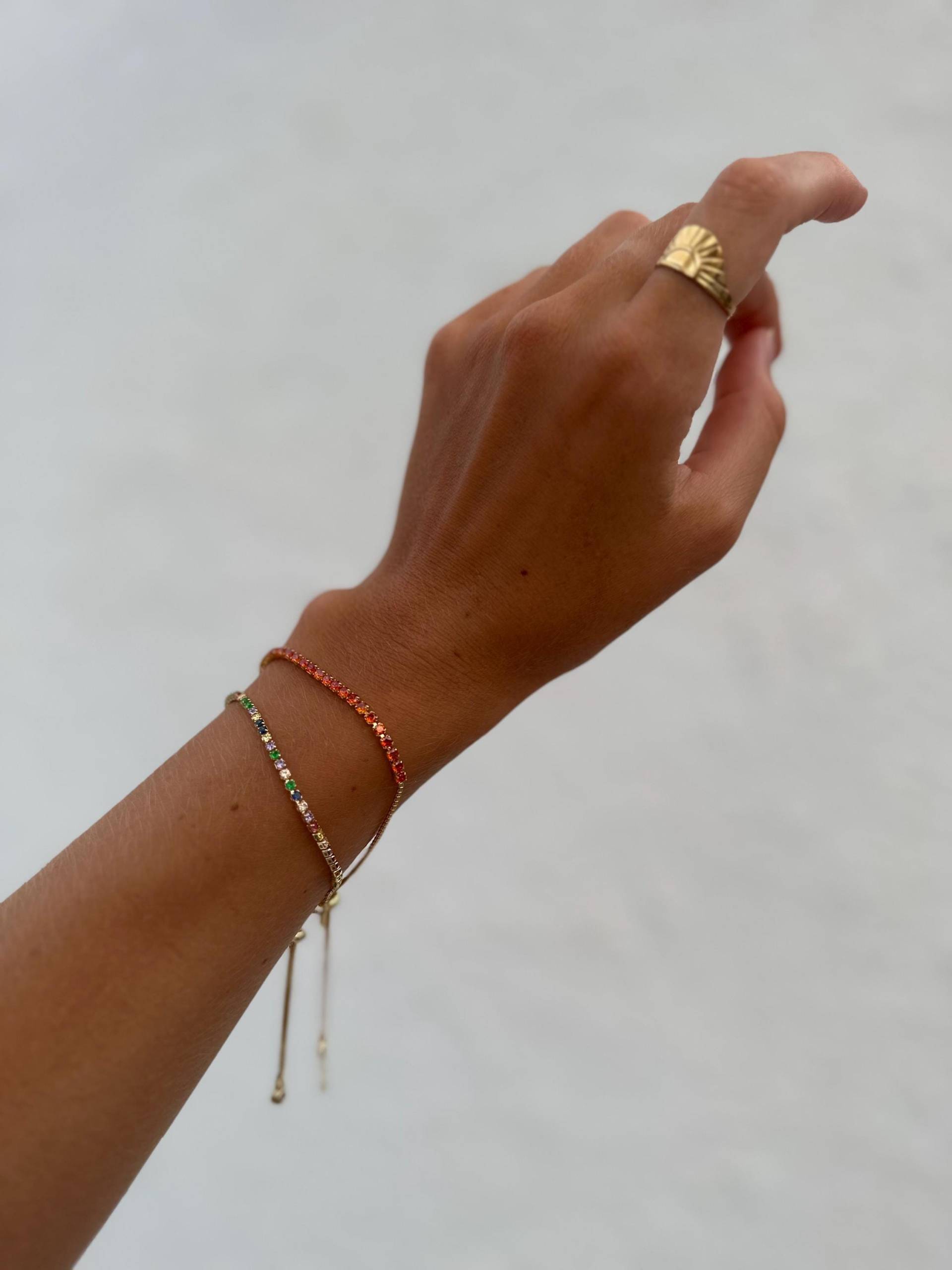 Zirkonia Armband Regenbogen Cubic Tennis Iced Out Kettenarmbänder Für Frauen Goldfarbe Einstellbar Trend Schmuck Zirkonia Armband Regenbogen Cubic Tennis Iced Out Kettenarmbänder Für Frauen Goldfarbe Einstellbar Trend Schmuck von WildAsAWallflower