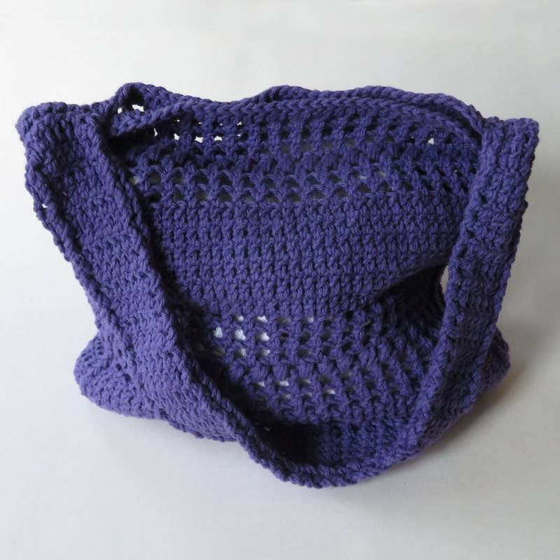 Gehäkelte Mitnehmtasche, Lila Handgemachte Geldbörse, 12-Zoll-Trauben-Häkeltasche, Alltägliche Handtasche, Geschenk Für Sie, Mode von WildBeanSprouts