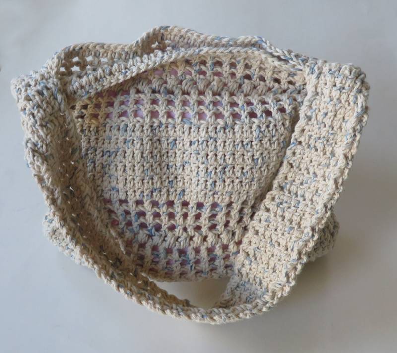 Gehäkelte Tragetasche Zum Mitnehmen, 12-Zoll-Braune Handgemachte Geldbörse, Hellbraune Und Blau Gesprenkelte Tasche, Alltägliche Handtasche von WildBeanSprouts