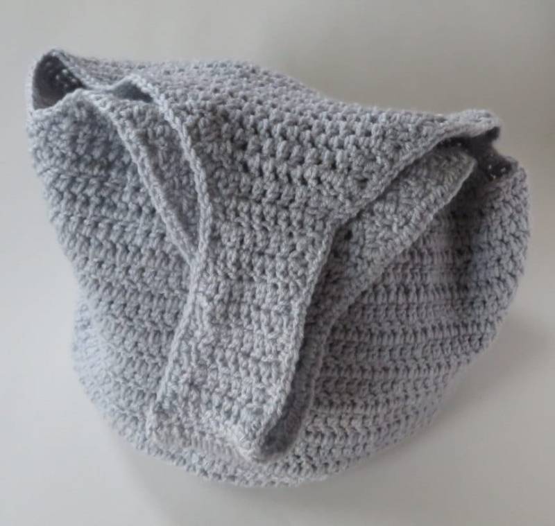 Hellgraue Gehäkelte Tasche 23 "x 16", Große Handgemachte Geldbörse, Strandtasche, Hobo Style Schultertasche, Geschenk Für Sie von WildBeanSprouts