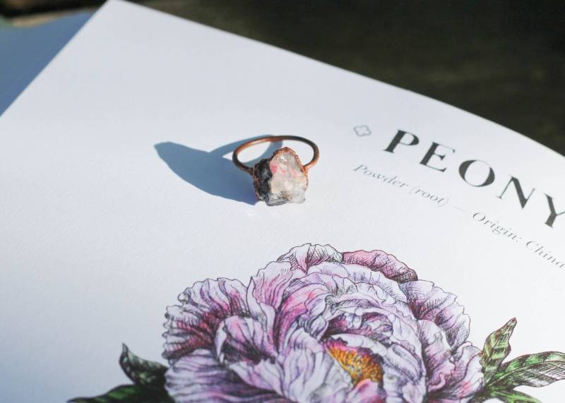 Roh Rhodonit Ring Größe 4 | Elektrogeformte Kupfer-Ring Pinky Herz-Chakra-Heilung von WildCopper