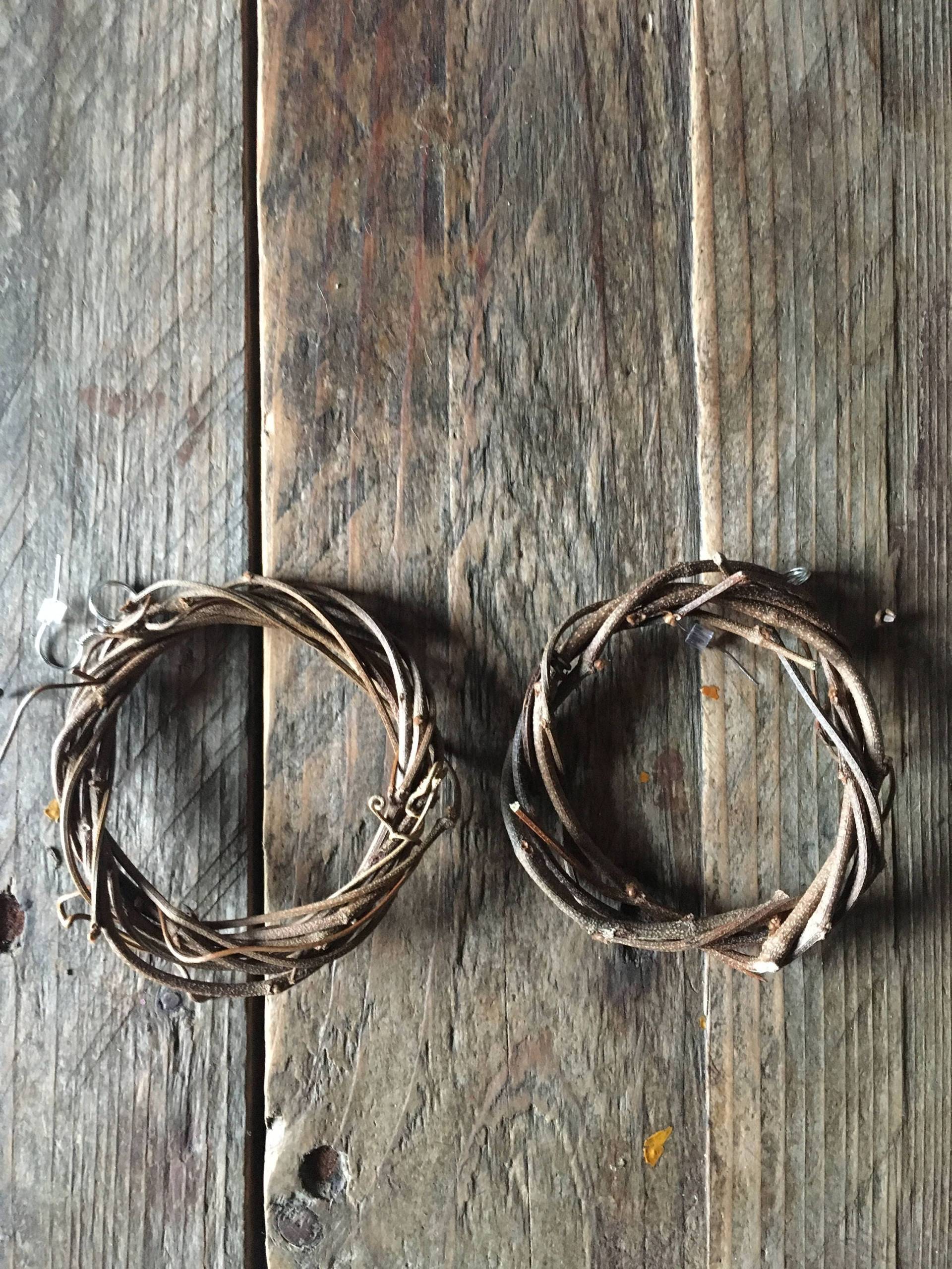 Kranz Hoop Ohrringe Kranz Hoop Ohrringe von WildCraftedFarm