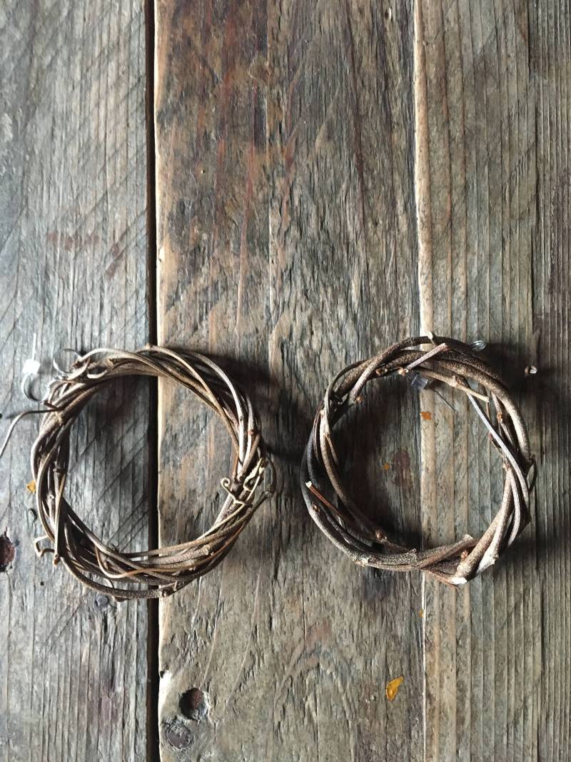 Kranz Hoop Ohrringe Kranz Hoop Ohrringe von WildCraftedFarm
