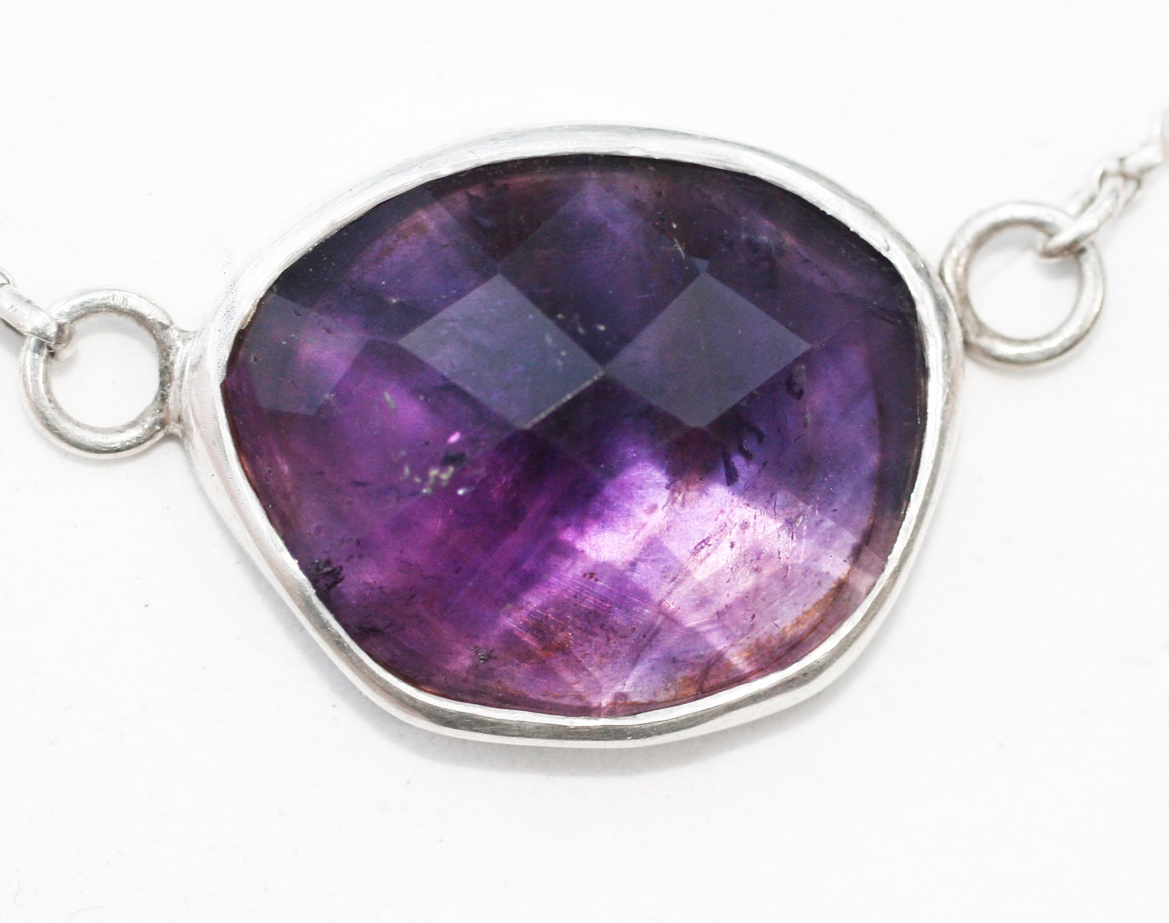 Rose Geschnitten Deep Purple Amethyst Halskette Rose Geschnitten Deep Purple Amethyst Halskette von WildGemsJewelry