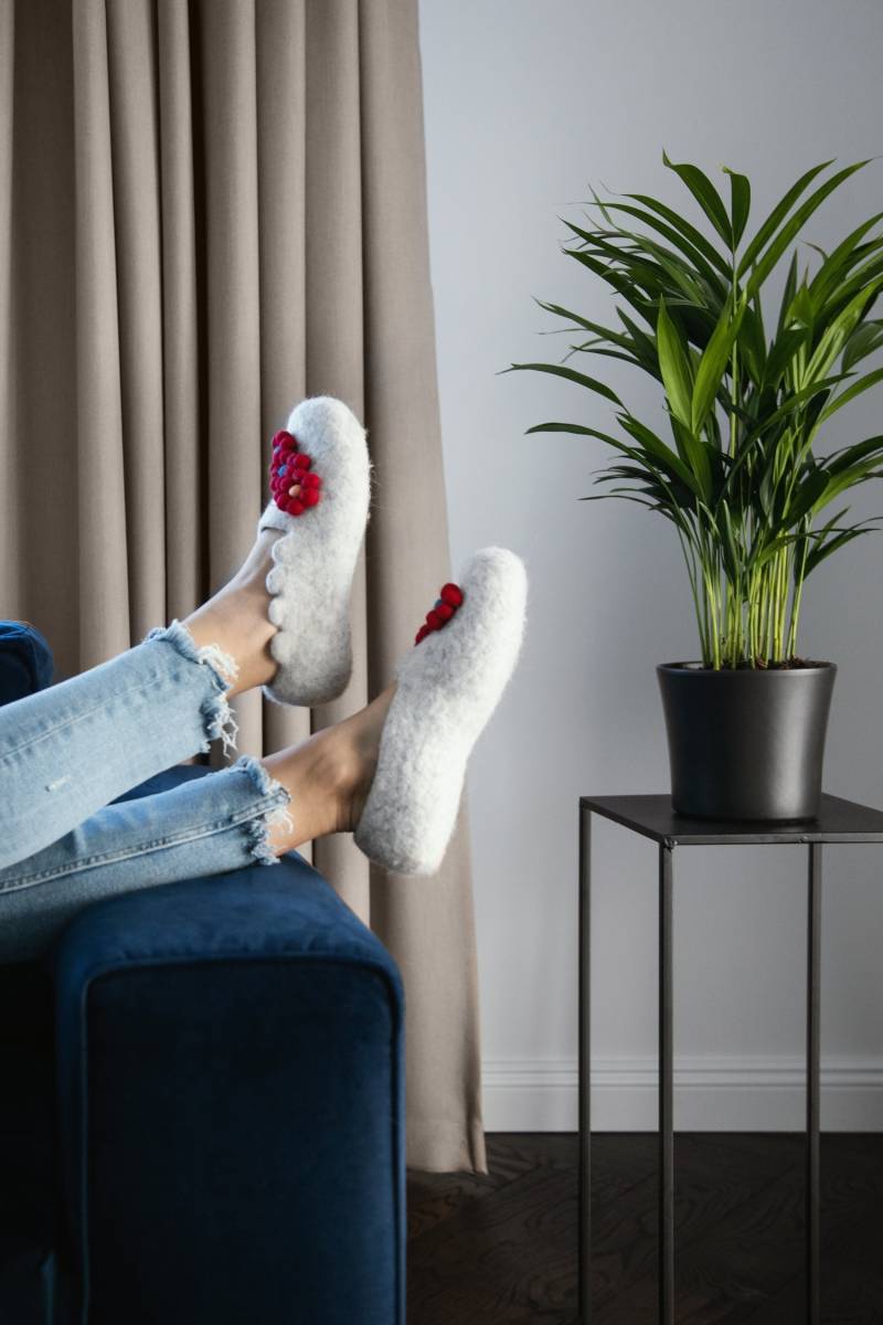 Filzschuhe Für Frauen/Gefilzte Hausschuhe Aus Gekochter Wolle Filzpantoffel Öko-Wolle Handarbeit von WildLlama