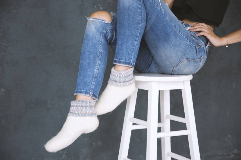 Gefilzte Rutschfeste Hausschuhe Socken Aus Wolle - Wollwalk Clogs Gekochte Filz Pantoletten Für Damen Skandinavisch Minimalistisch Handgemacht von WildLlama