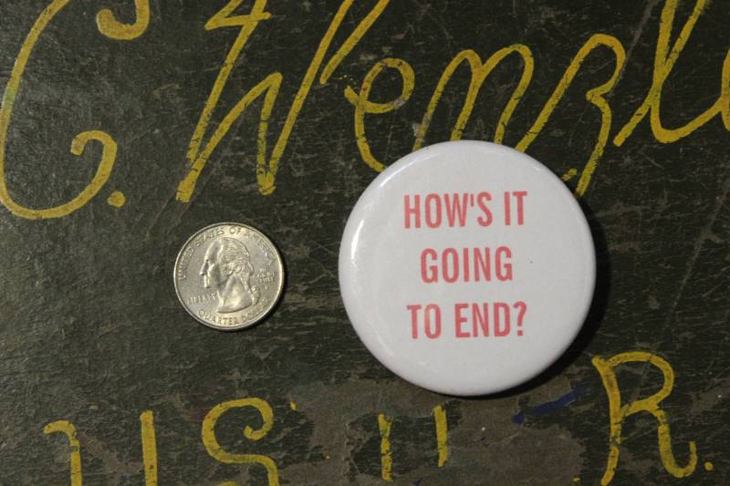 How's It Going To Ende 2, 25 "Button Schlüsselbund Pinback Pin Abzeichen Truman Show Jim Carrey Großen Knopf Film Zitate Der Welt Geschenk von WildPaisleyButtonCo