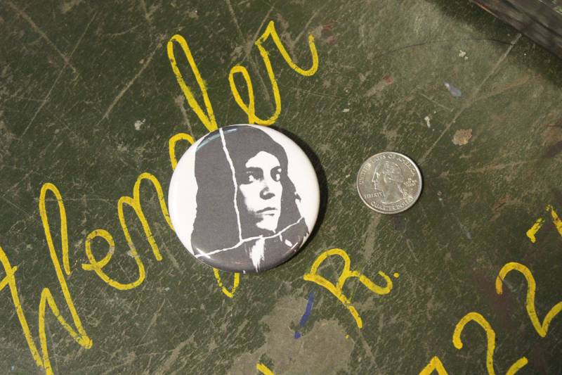 Patti Smith 2.25"Button Keychain 1970S Pferde Magnet Pin Badge Vintage Inspiriert Retro Punk Rock Roll Ikone Musik Fan Geschenk Vorhanden Feministin von WildPaisleyButtonCo