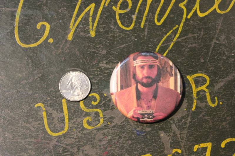"The Royal Tenenbaums 2, 25 "Knopf Magnet Pin Abzeichen Schlüsselanhänger Richie Wes Anderson Repro Film Franny Zooey Gwyneth Paltrow Luke von WildPaisleyButtonCo