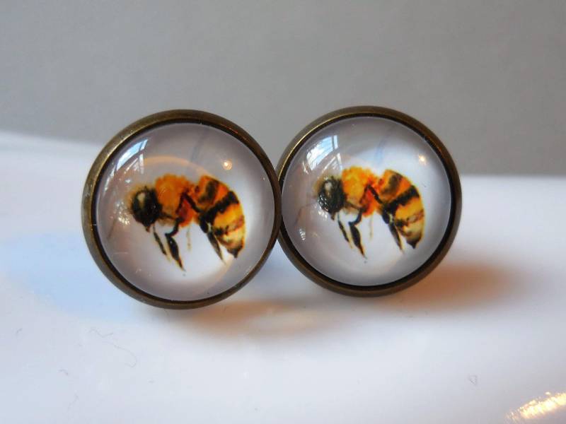 Biene Ohrstecker, Hummel Geschenke Ohrringe Schmuck Honig Wespe Retro Vintage Bild Bronze Messing Foto Glas Cabochon von WildStone