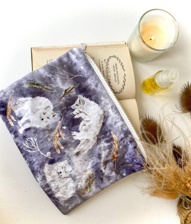 Winter Schnee Fuchs Samt Make-Up Kosmetiktasche Beutel von WildWhiskersStudio